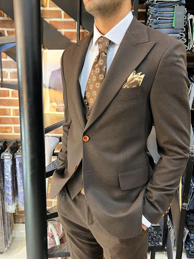 کت وشلوار پشمی